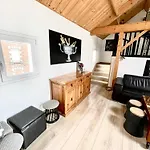 Le Champenois Apartment *