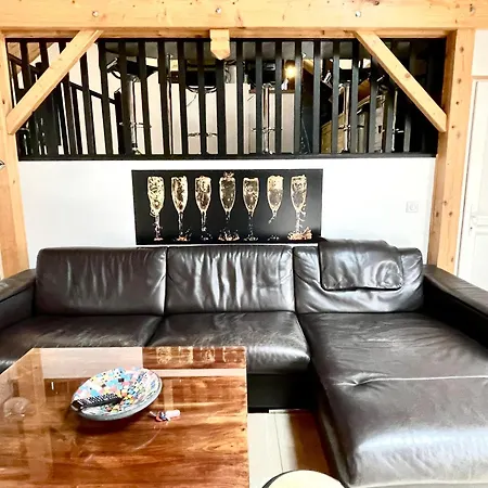 Апартаменты La Sparnacienne *